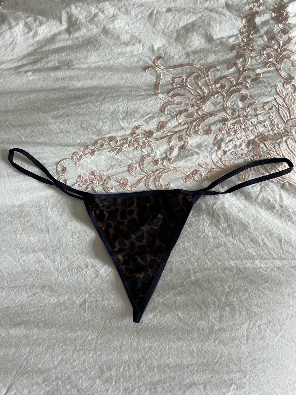 Frederick’s of Hollywood Panty 2X Leopard Brown
